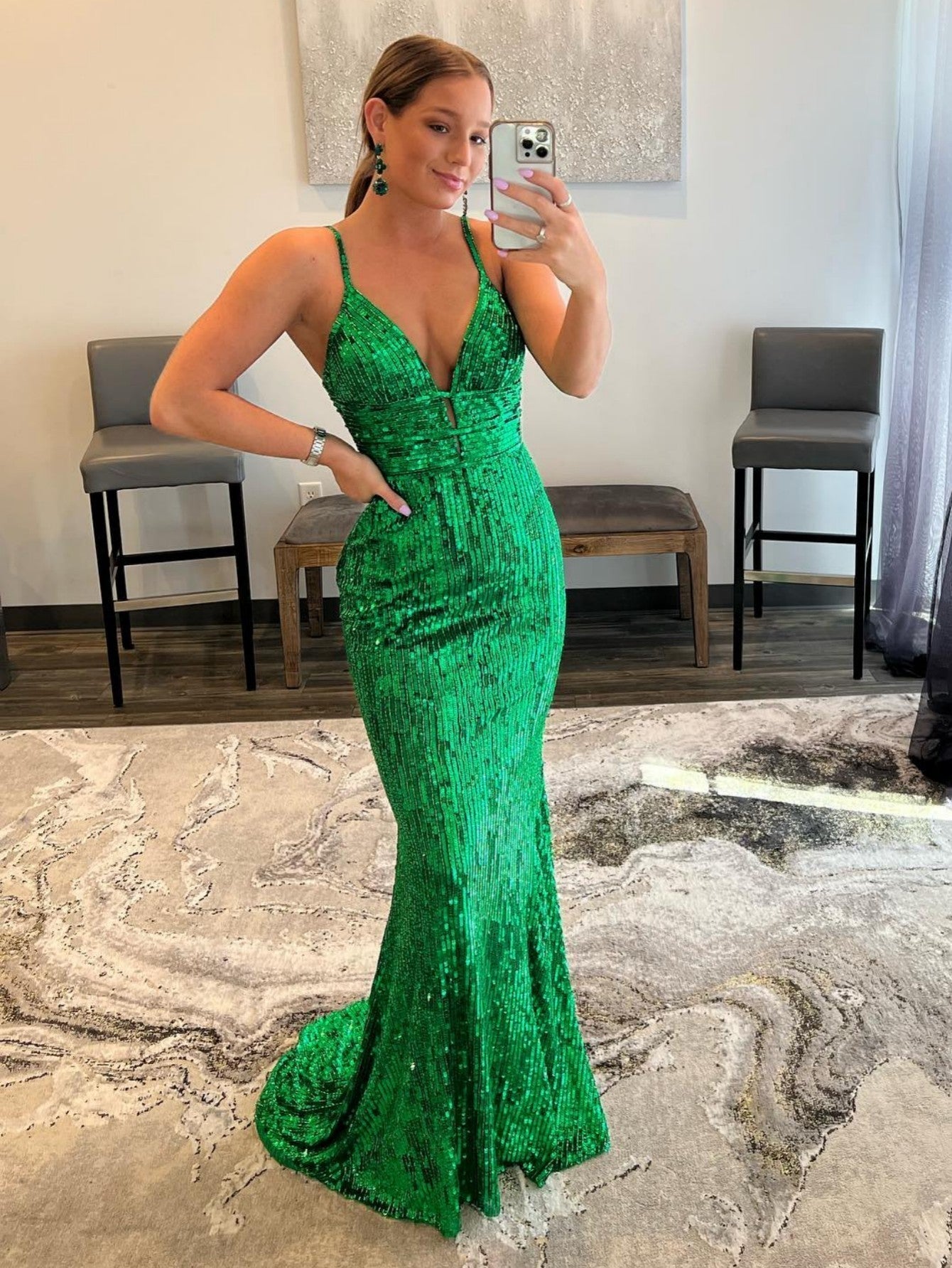 Green Mermaid V Neck Long Prom Dress
