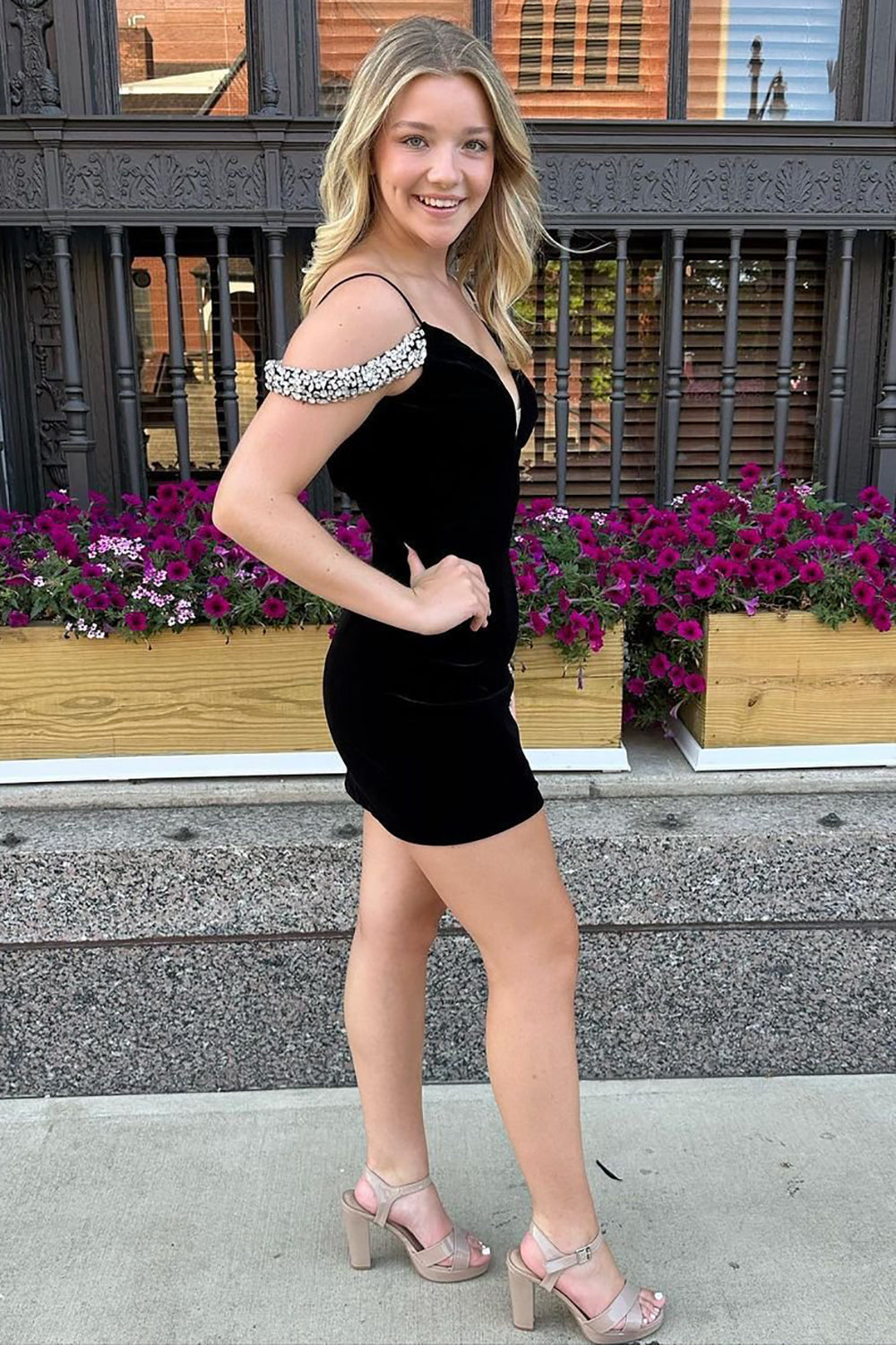 Unique Sheath Off the Shoulder Black Short Homecoming Dress with Beading