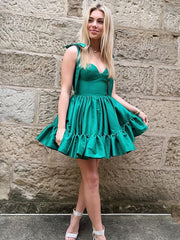 Green A-Line Simple Short Homecoming Dress